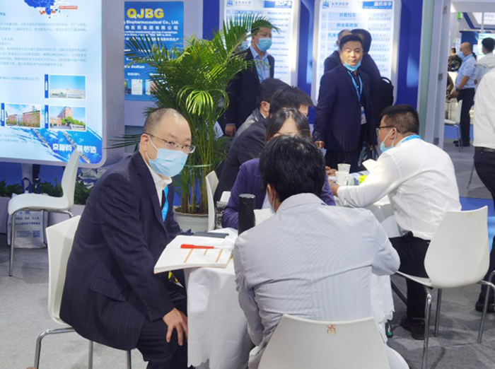 1634084387843159Ig7n.jpg 3-700.jpg